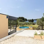 House Olive Villa *