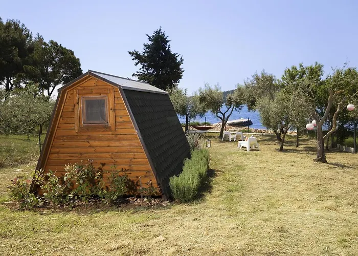 House Olive * מדולין